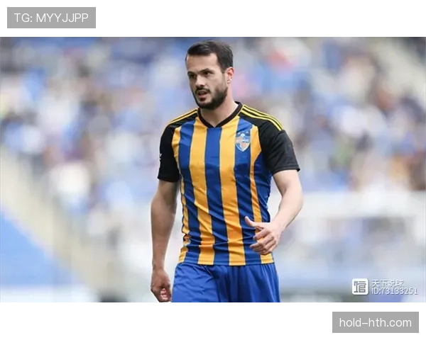 莱比锡防线近期表现稳健,防守端持续保持稳定 莱比锡防线近期表现稳健,防守端持续保持稳定