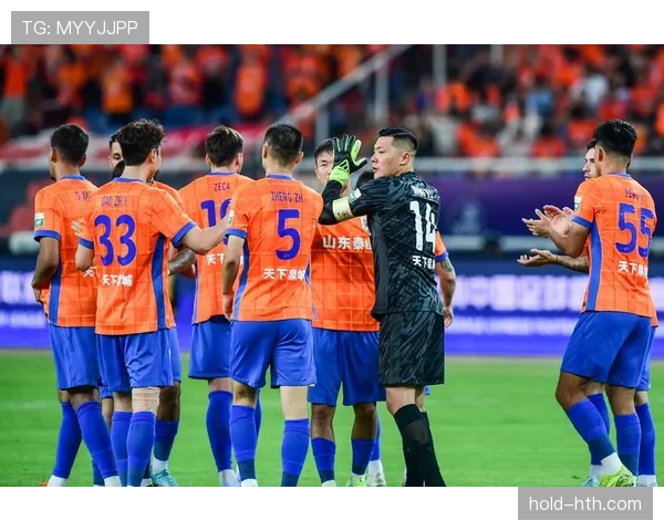 泰山危机！战术陈旧、阵容老化，豪门地位摇摇欲坠，亟待革新风暴！