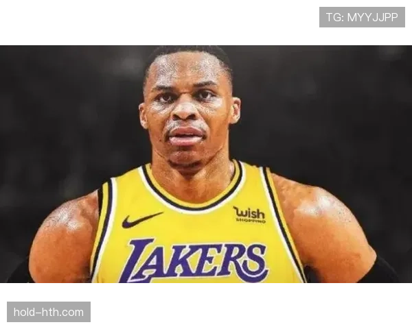 威斯布鲁克突破制造多次失误，效率明显低于生涯平均水平